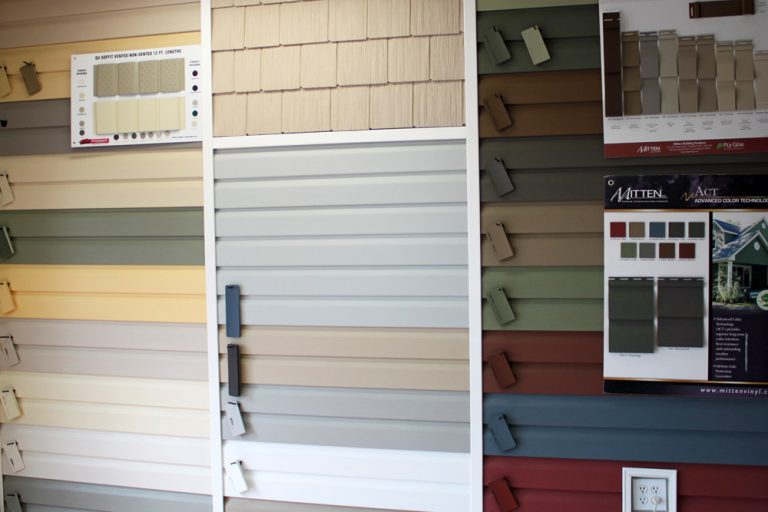 Kingston Vinyl Siding Services | Expert Installations and Repairs